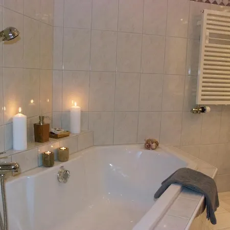 Elegant Ginawald Apartment *