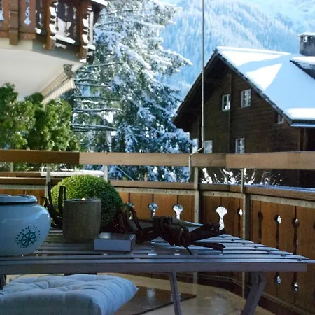 Elegant Ginawald Apartment Klosters-Serneus